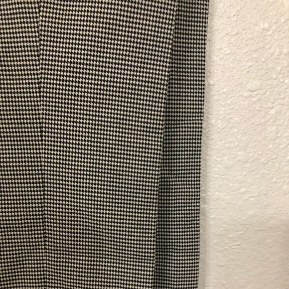 Anne Klein Director’s Slim-fit black white houndstooth career capri pants size 2 - Picture 5 of 15